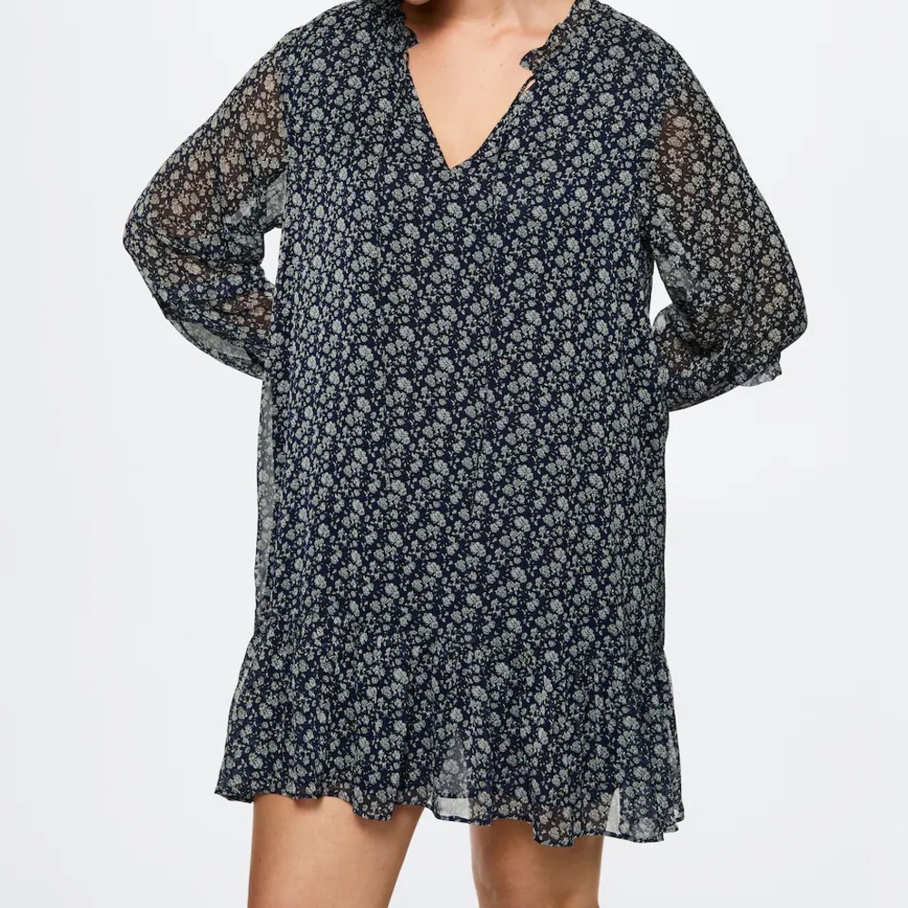 NWT MANGO flowy chiffon, balloon sleeves navy and white dress. Size 10.